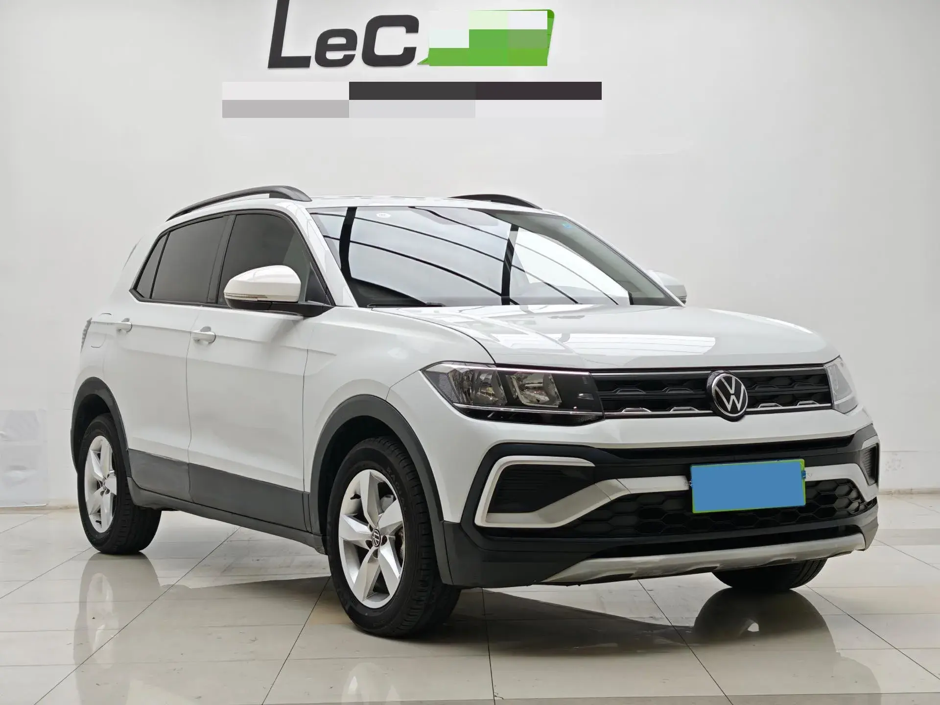 2023 VOLKSWAGEN T-CROSS thumbnail 4