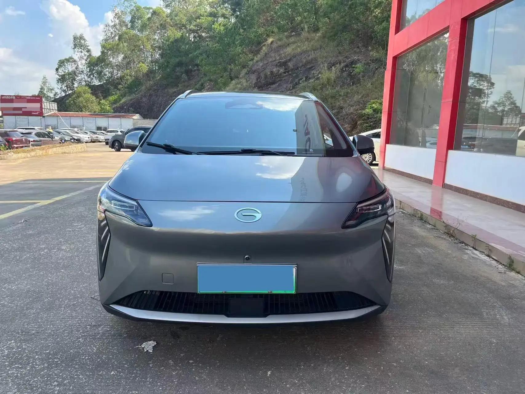 2023 AION Y thumbnail 2