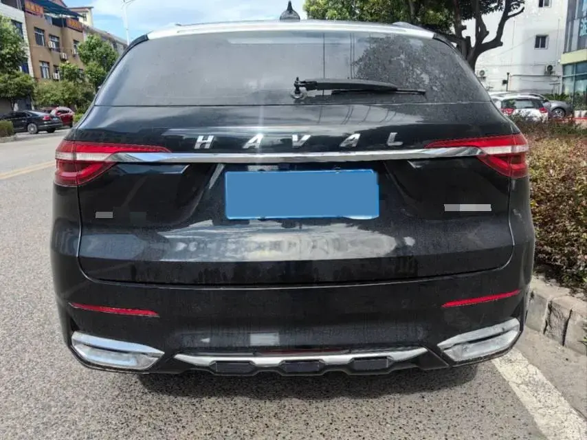 2019 HAVAL F7 thumbnail 3