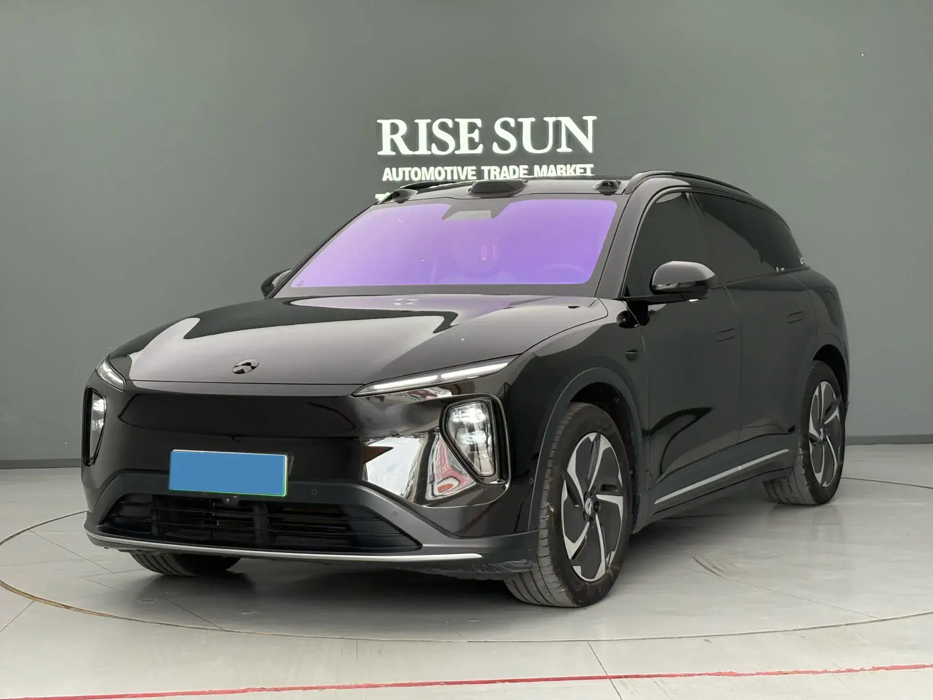 2024 NIO ES6 view 1