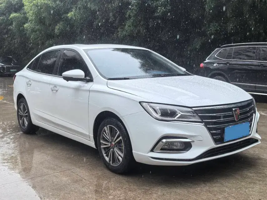 2019 ROEWE I5 thumbnail 3