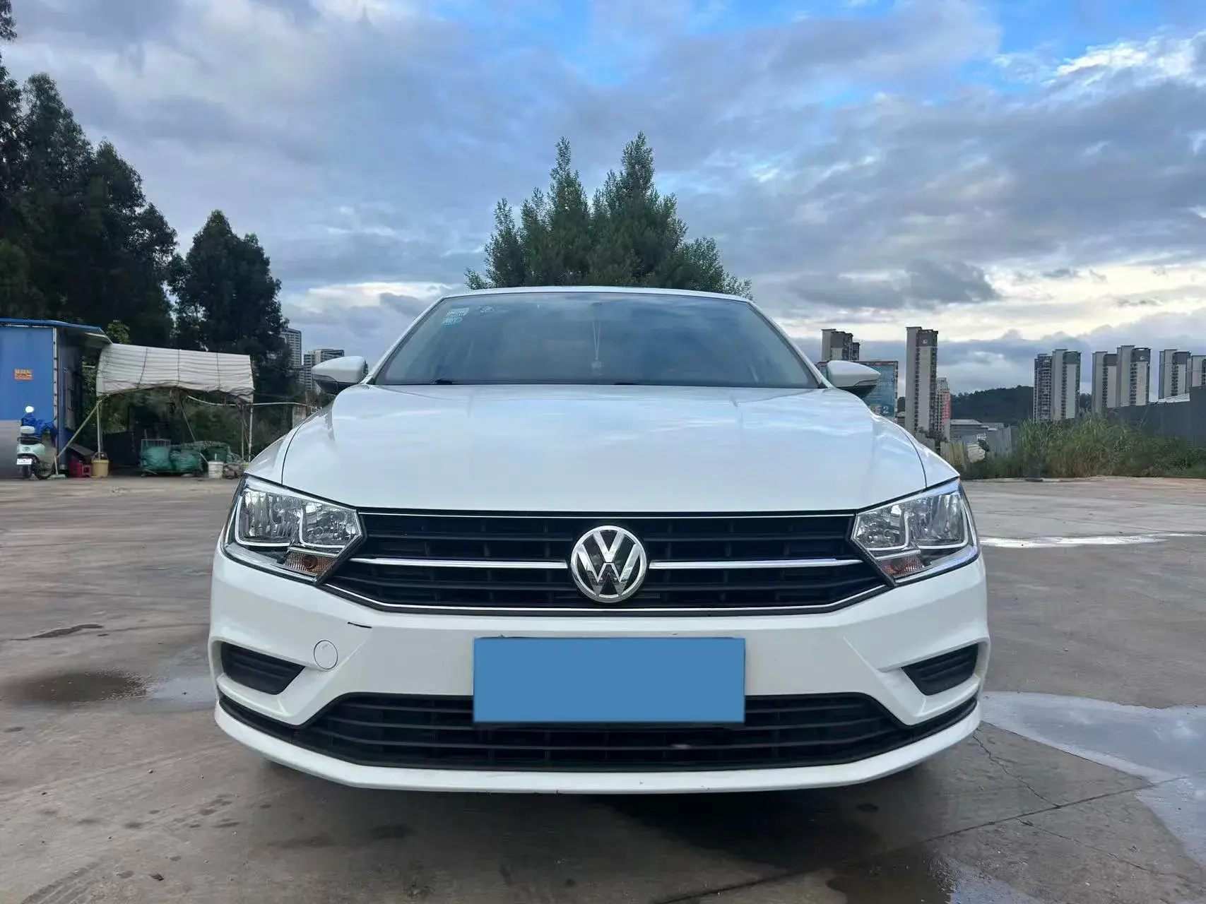 2018 VOLKSWAGEN BORA thumbnail 3