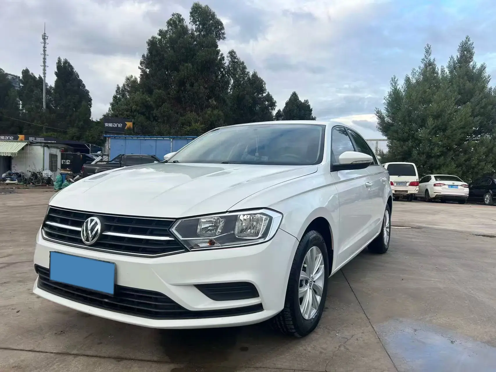 2018 VOLKSWAGEN BORA view 1