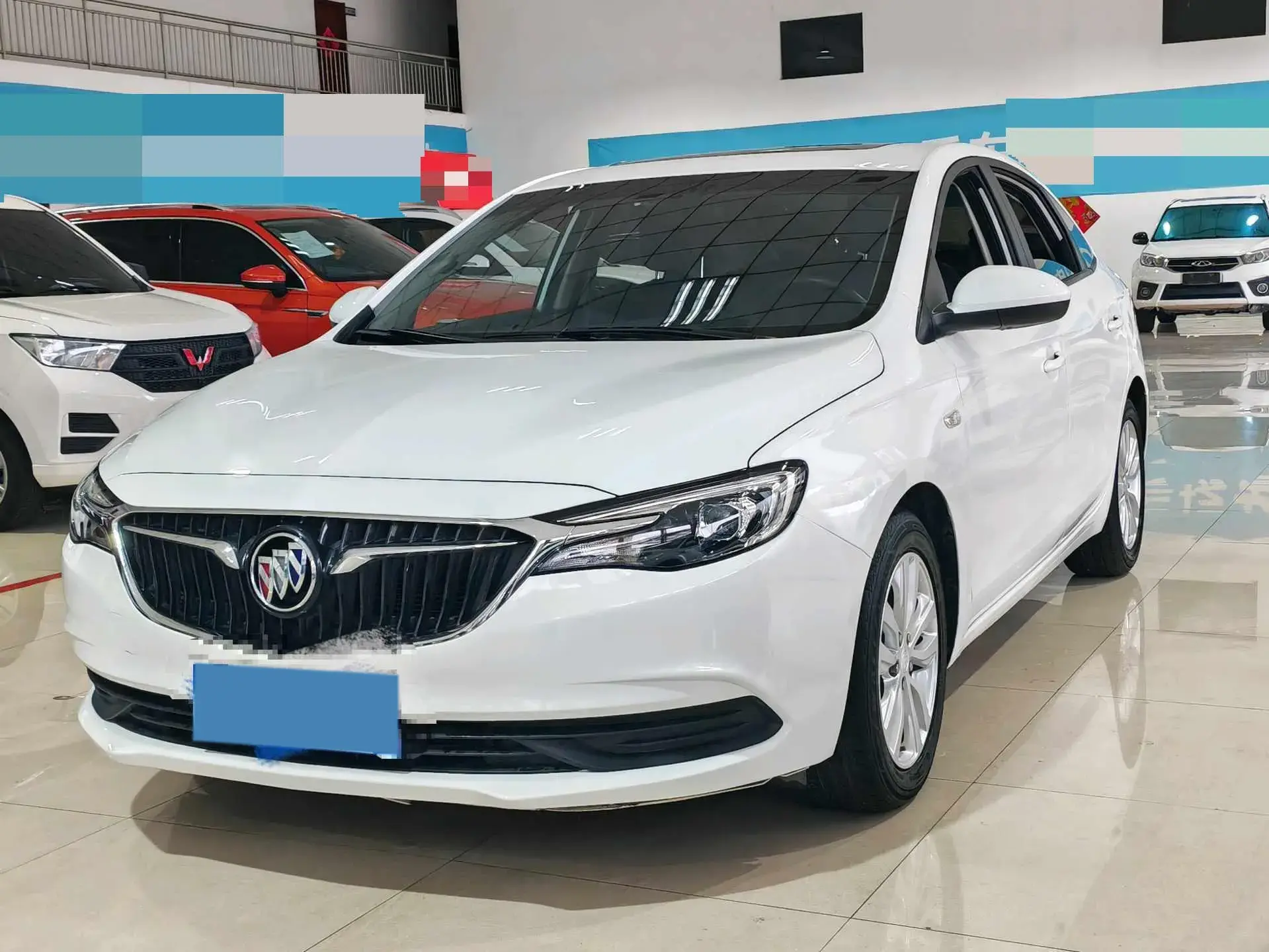 2021 BUICK EXCELLE view 1