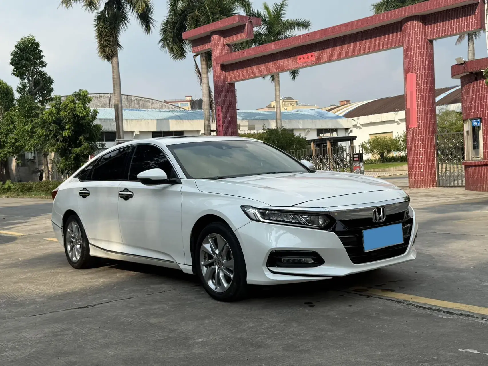 2021 HONDA ACCORD thumbnail 3