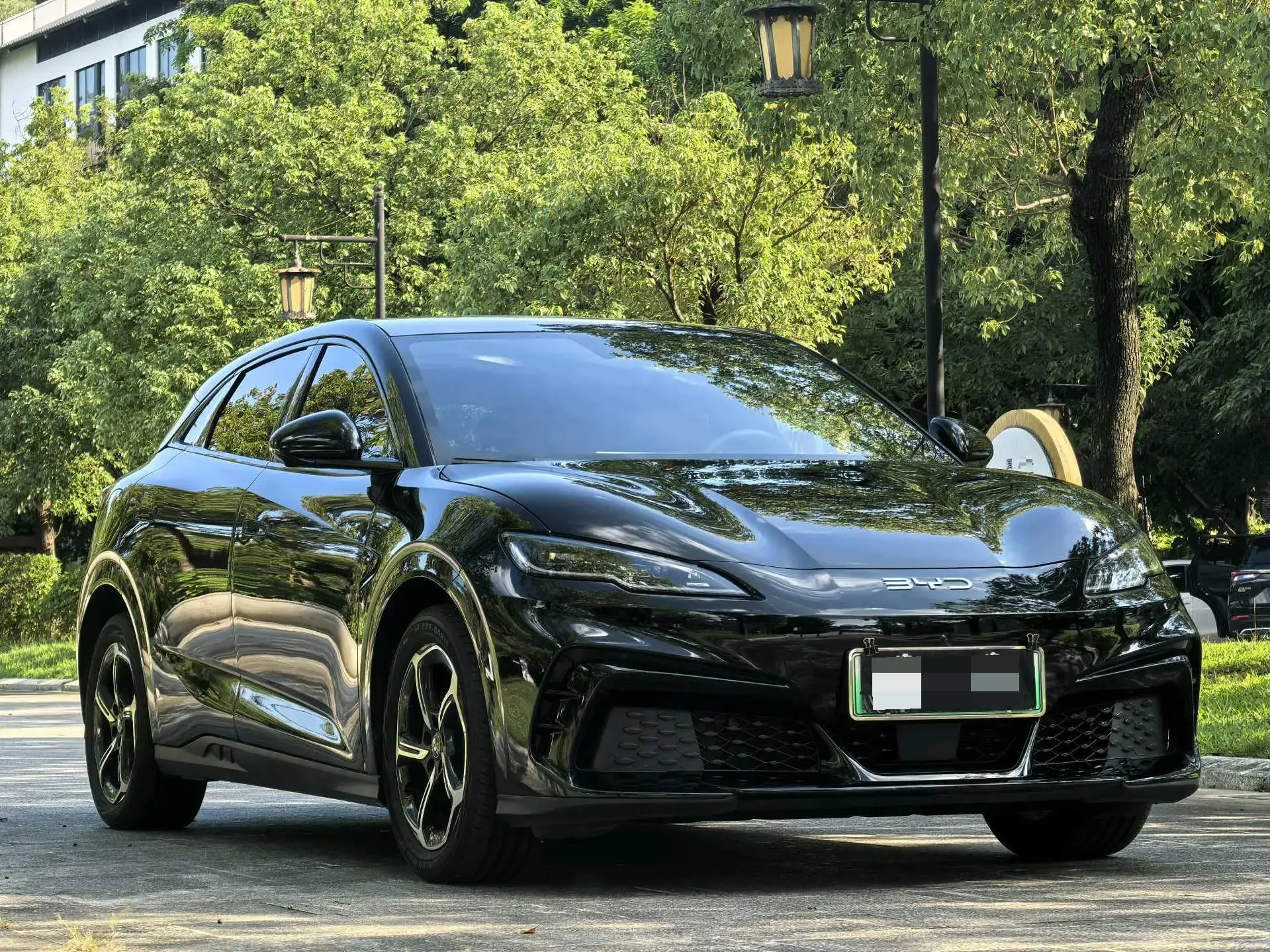 2025 BYD SEAL06GT thumbnail 3