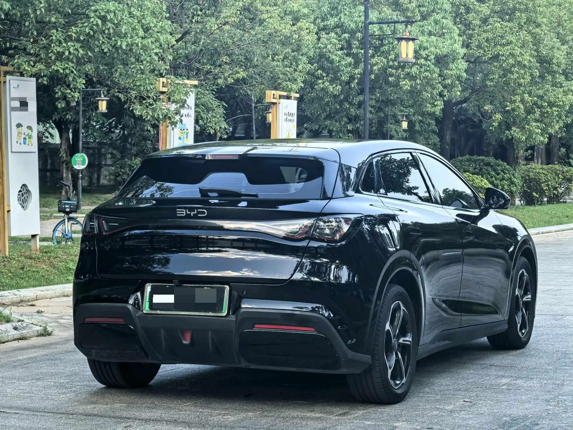 2025 BYD SEAL06GT thumbnail 4