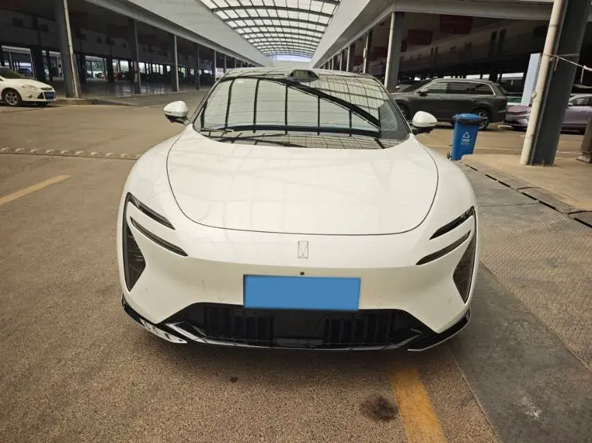 2025 AVATR 06 thumbnail 2