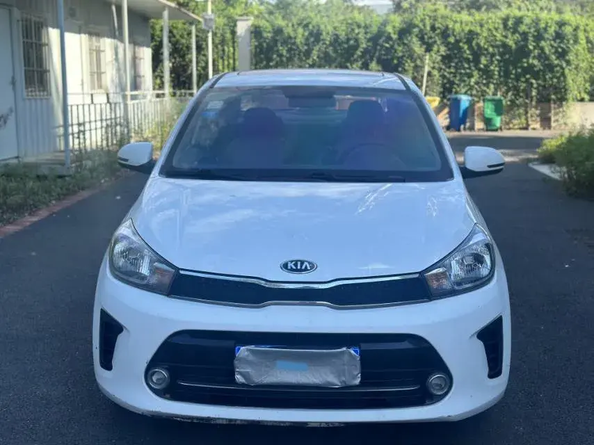 2017 KIA PEGAS thumbnail 2
