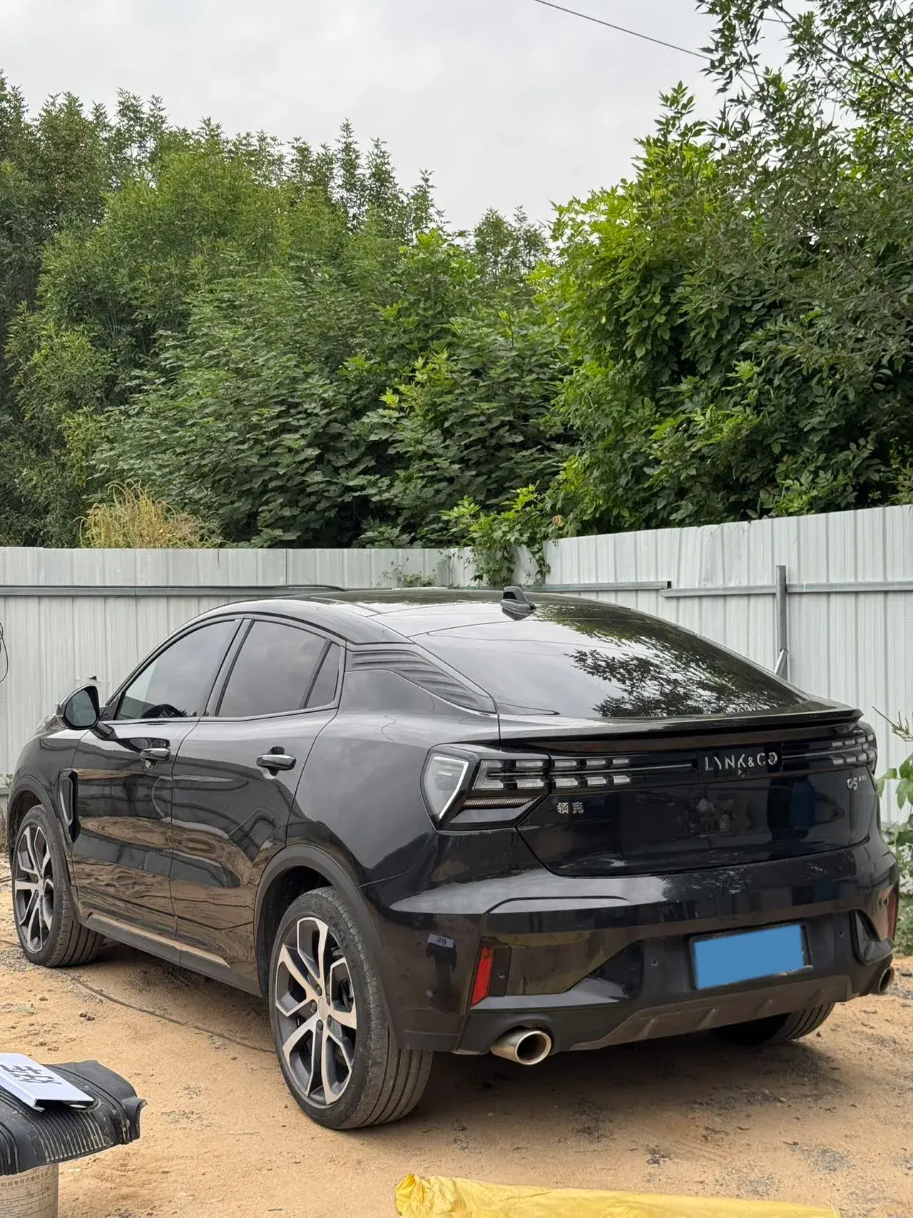 2022 LYNK&CO 05 thumbnail 4