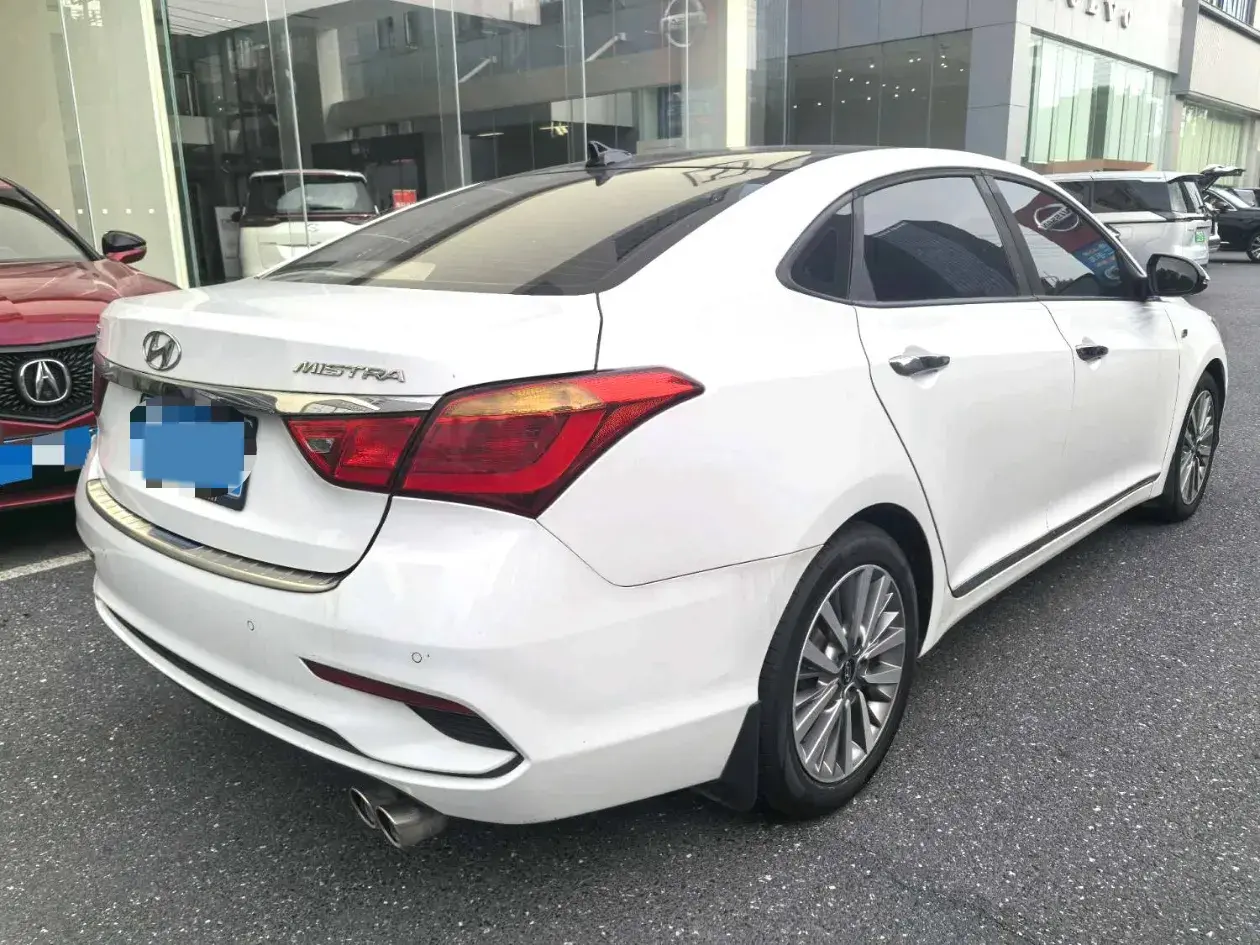 2019 HYUNDAI MISTRA thumbnail 4