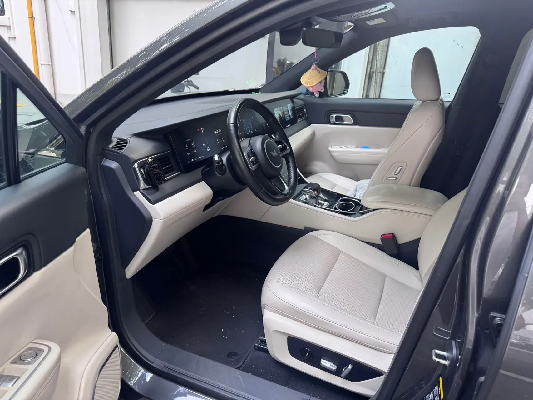 2021 LI ONE thumbnail 3