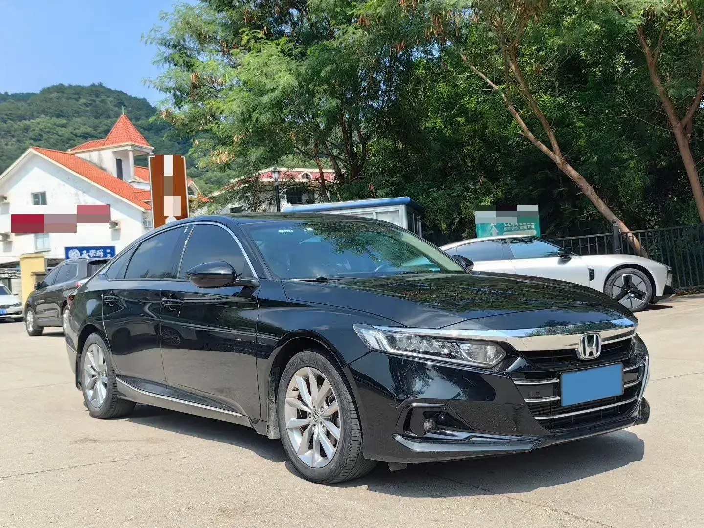 2022 HONDA ACCORD thumbnail 3