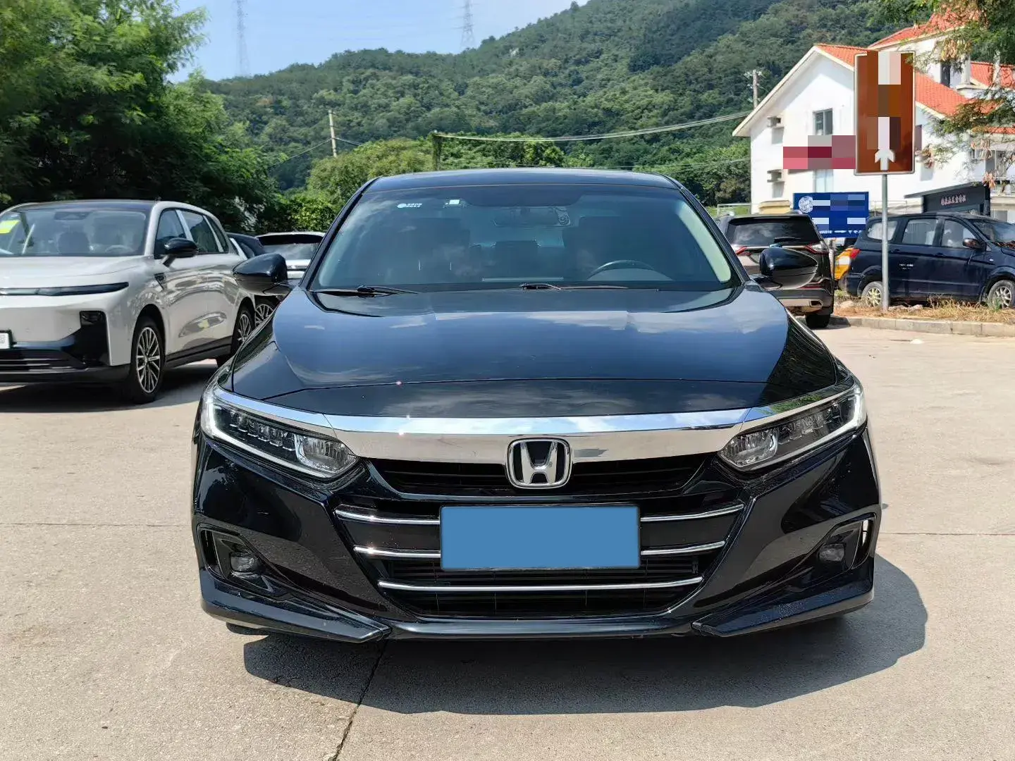 2022 HONDA ACCORD thumbnail 2