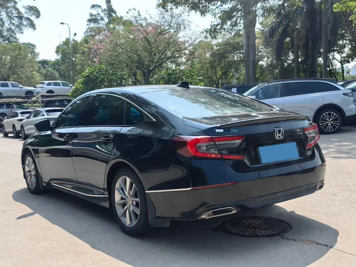 2022 HONDA ACCORD thumbnail 4