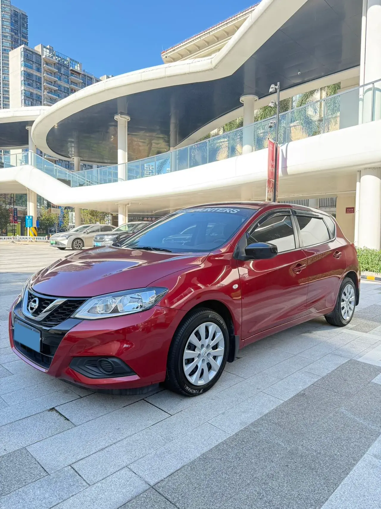 2020 NISSAN TIIDA view 1