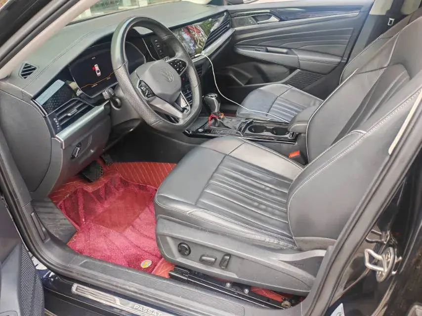 2022 VOLKSWAGEN PASSAT thumbnail 2