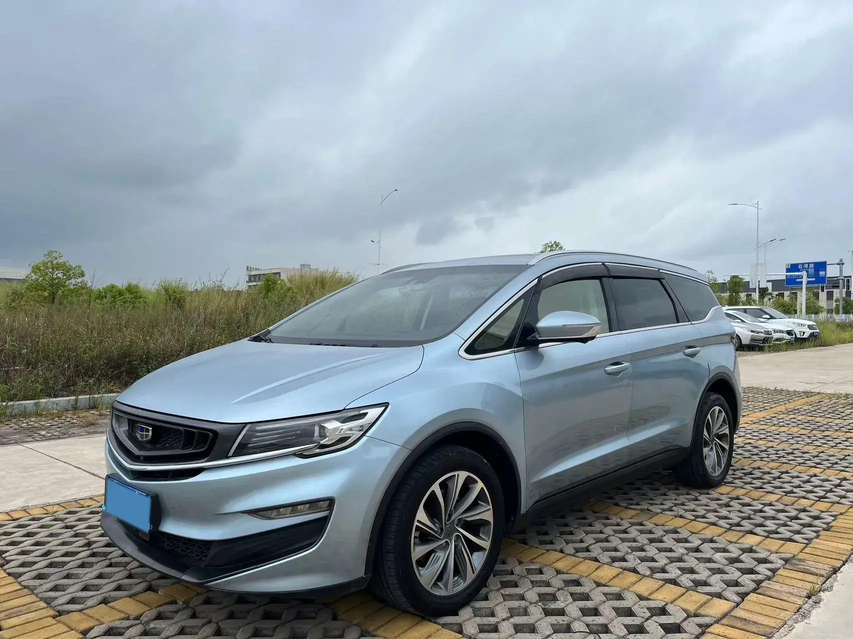 2019 GEELY JIAJI view 1
