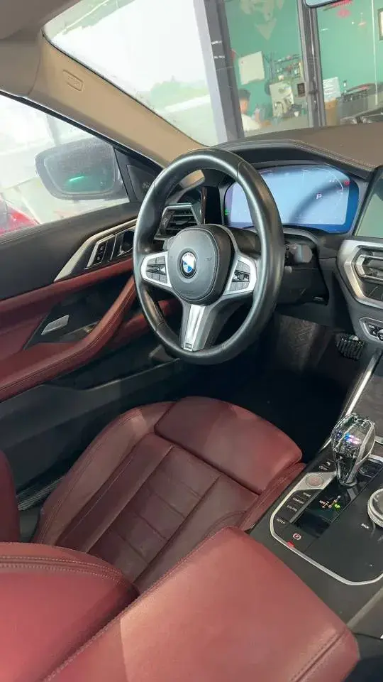 2021 BMW 2 thumbnail 3