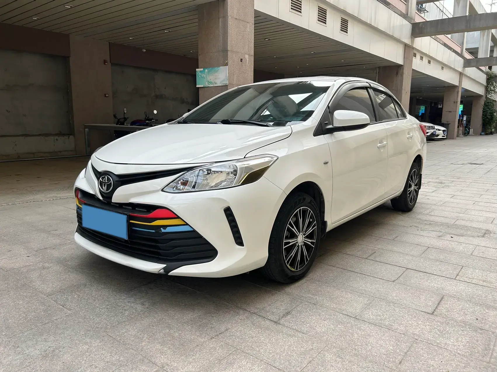 2019 TOYOTA VIOS view 1