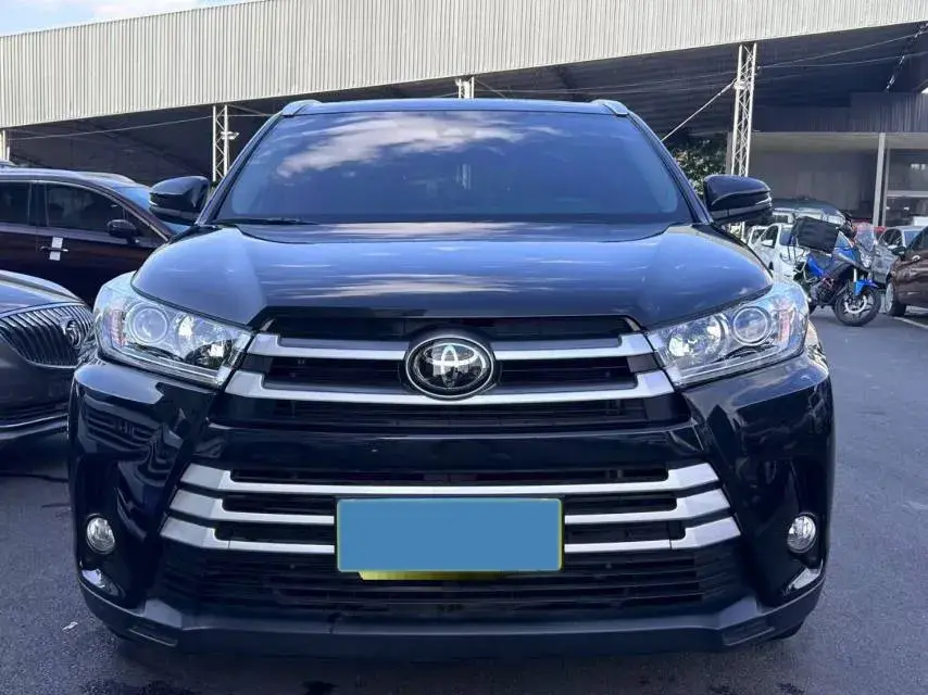 2021 TOYOTA HIGHLANDER thumbnail 2