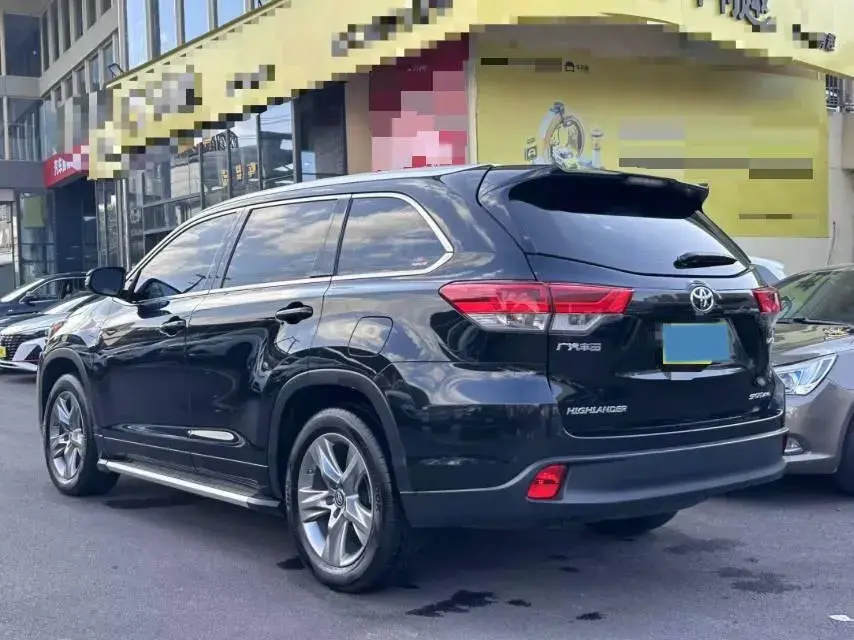 2021 TOYOTA HIGHLANDER thumbnail 4