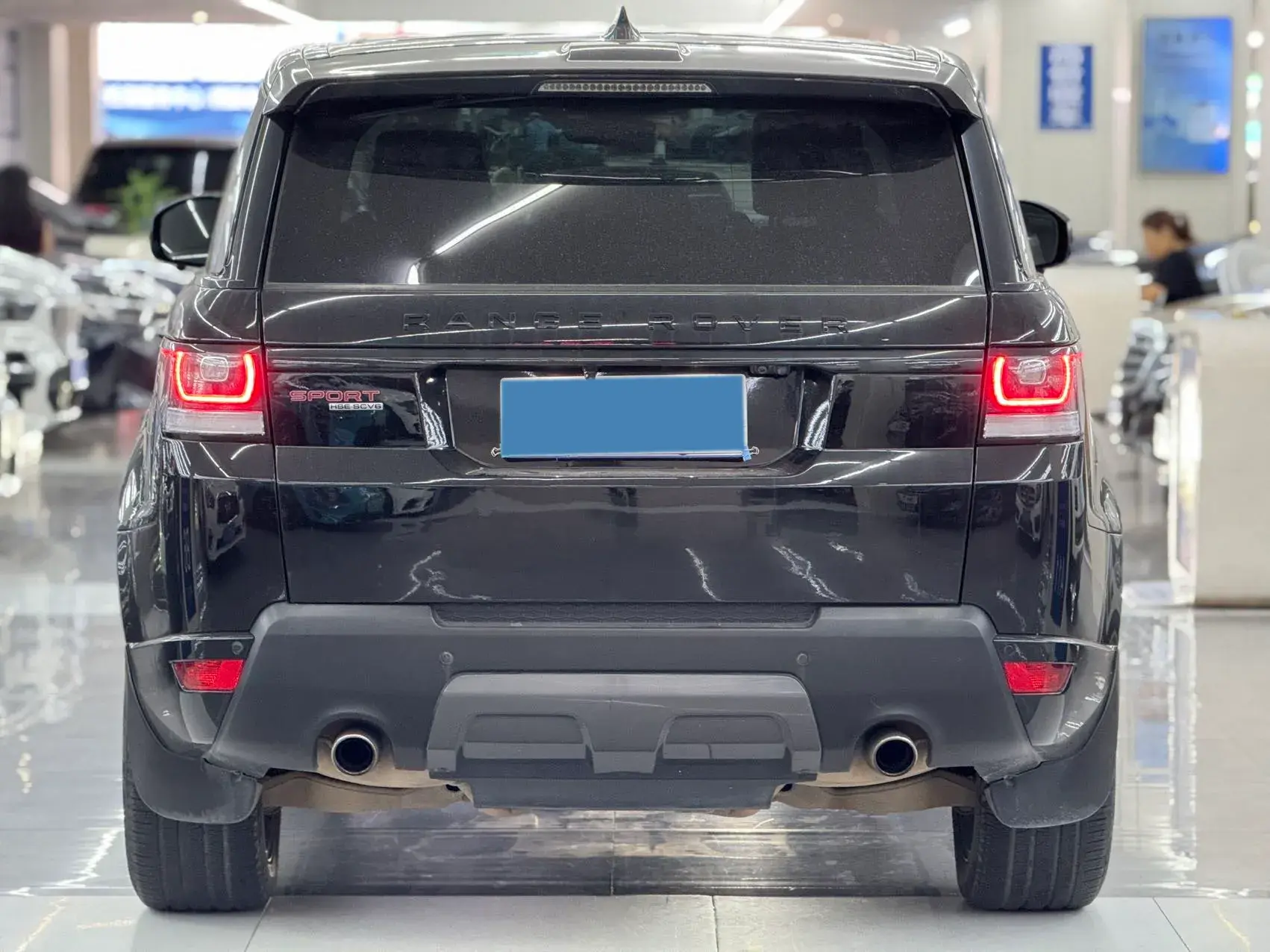 2017 LAND ROVER thumbnail 3