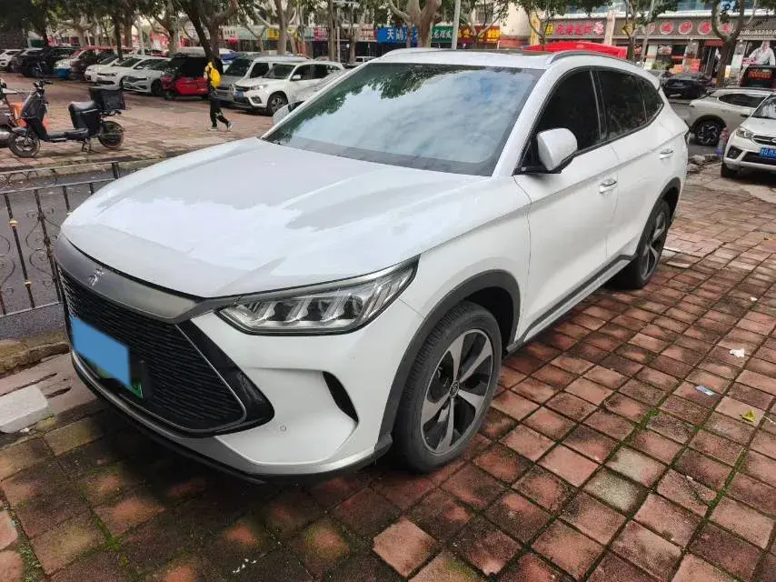 2021 BYD SONG view 1