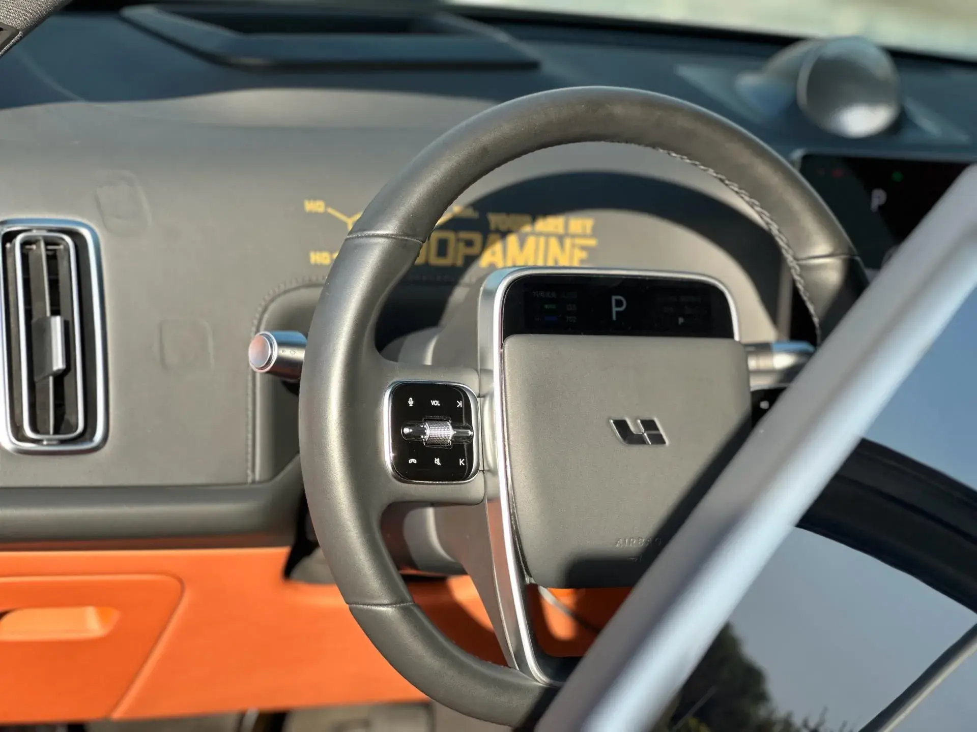 2023 LI L7 thumbnail 4