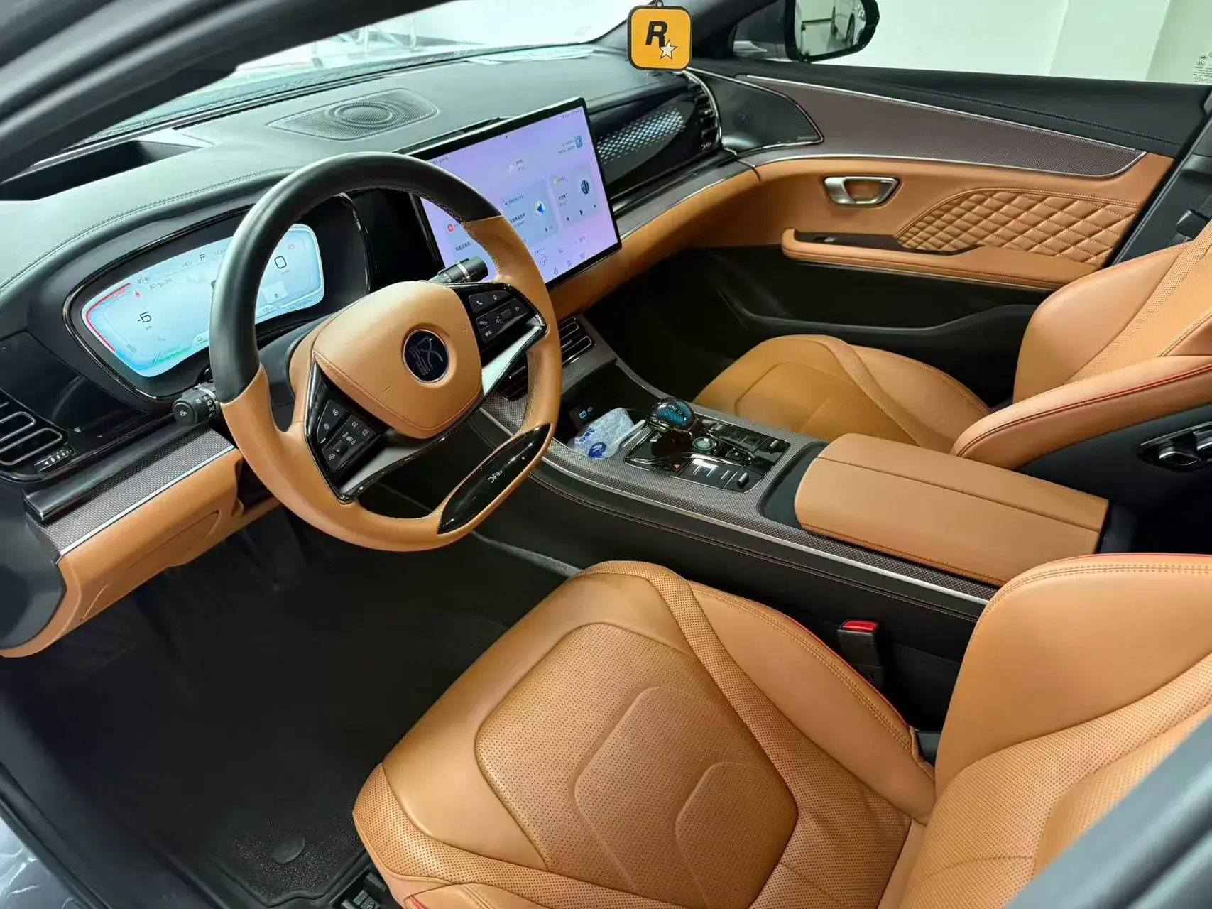 2022 BYD HAN thumbnail 2