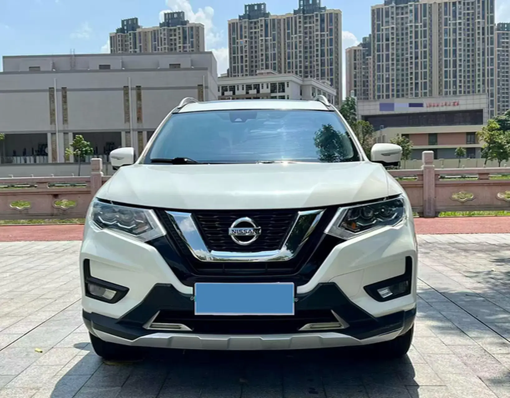 2020 NISSAN X-TRAIL thumbnail 2