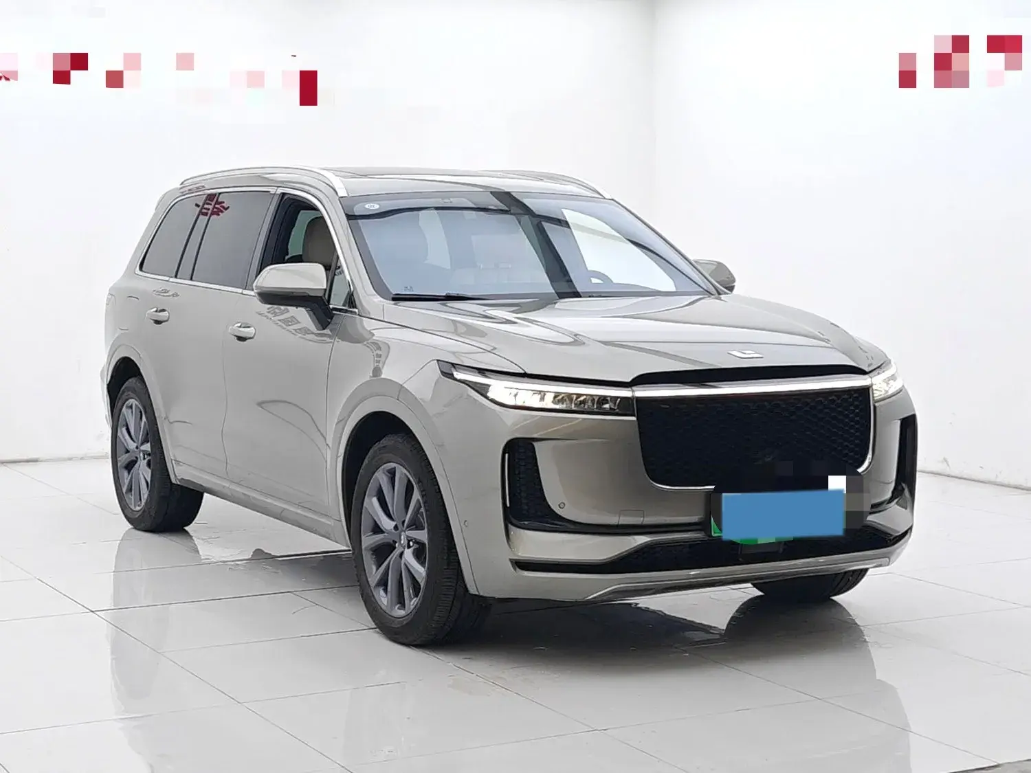 2020 LI ONE thumbnail 3