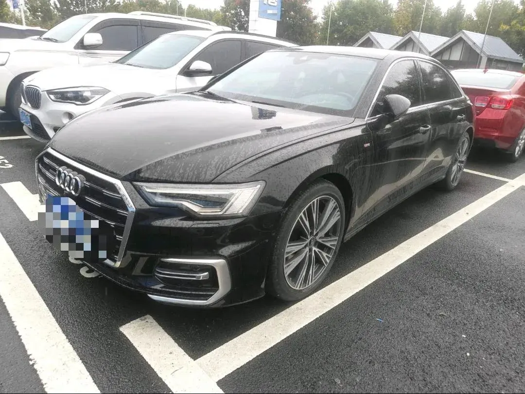2023 AUDI A6L view 1