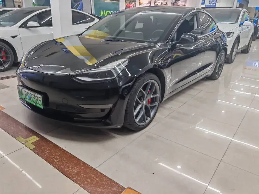 2022 TESLA MODEL view 1