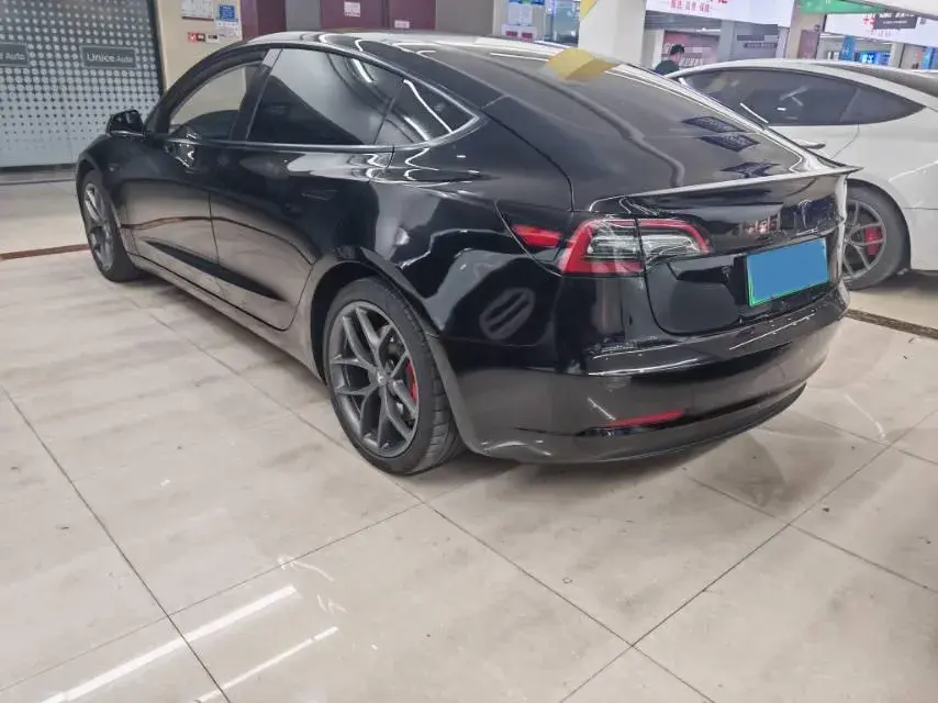 2022 TESLA MODEL thumbnail 4