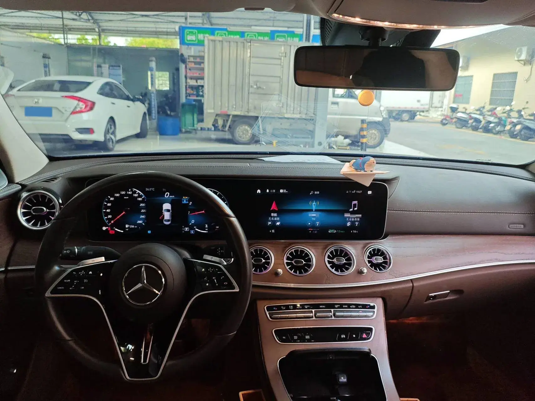 2023 MERCEDES-BENZ E thumbnail 3