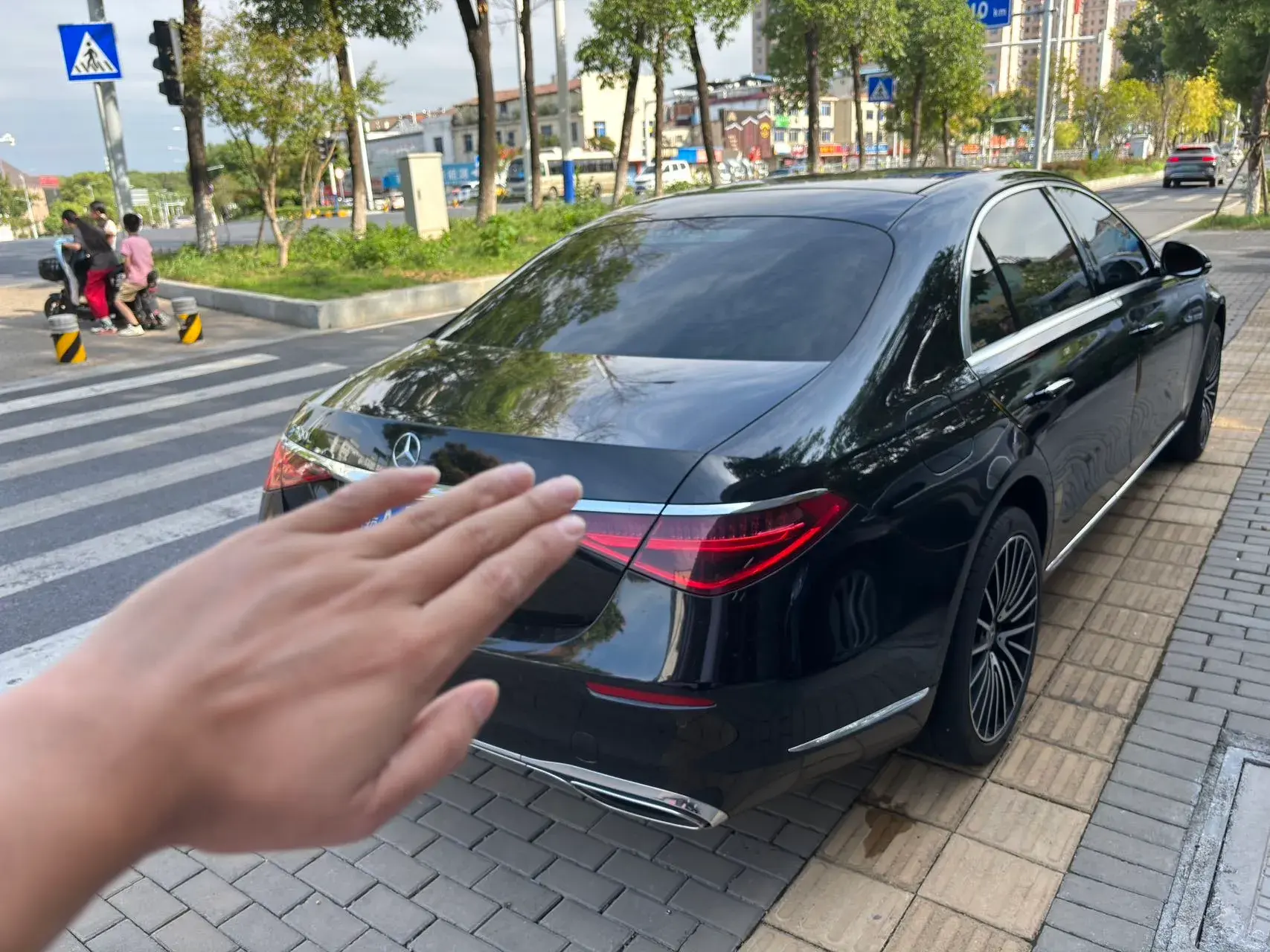 2022 MERCEDES-BENZ S thumbnail 3