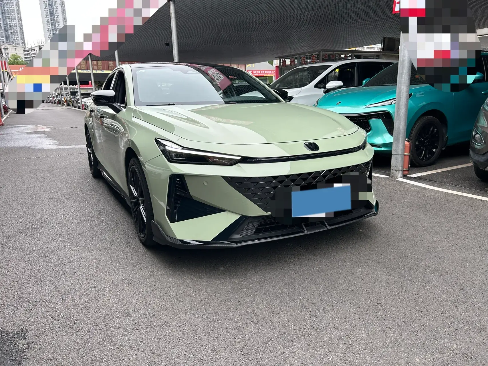 2024 CHANGAN UNI-V thumbnail 2