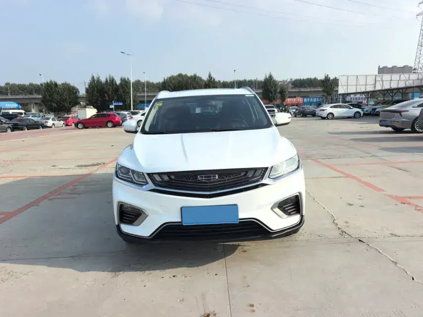 2020 GEELY COOLRAY thumbnail 2