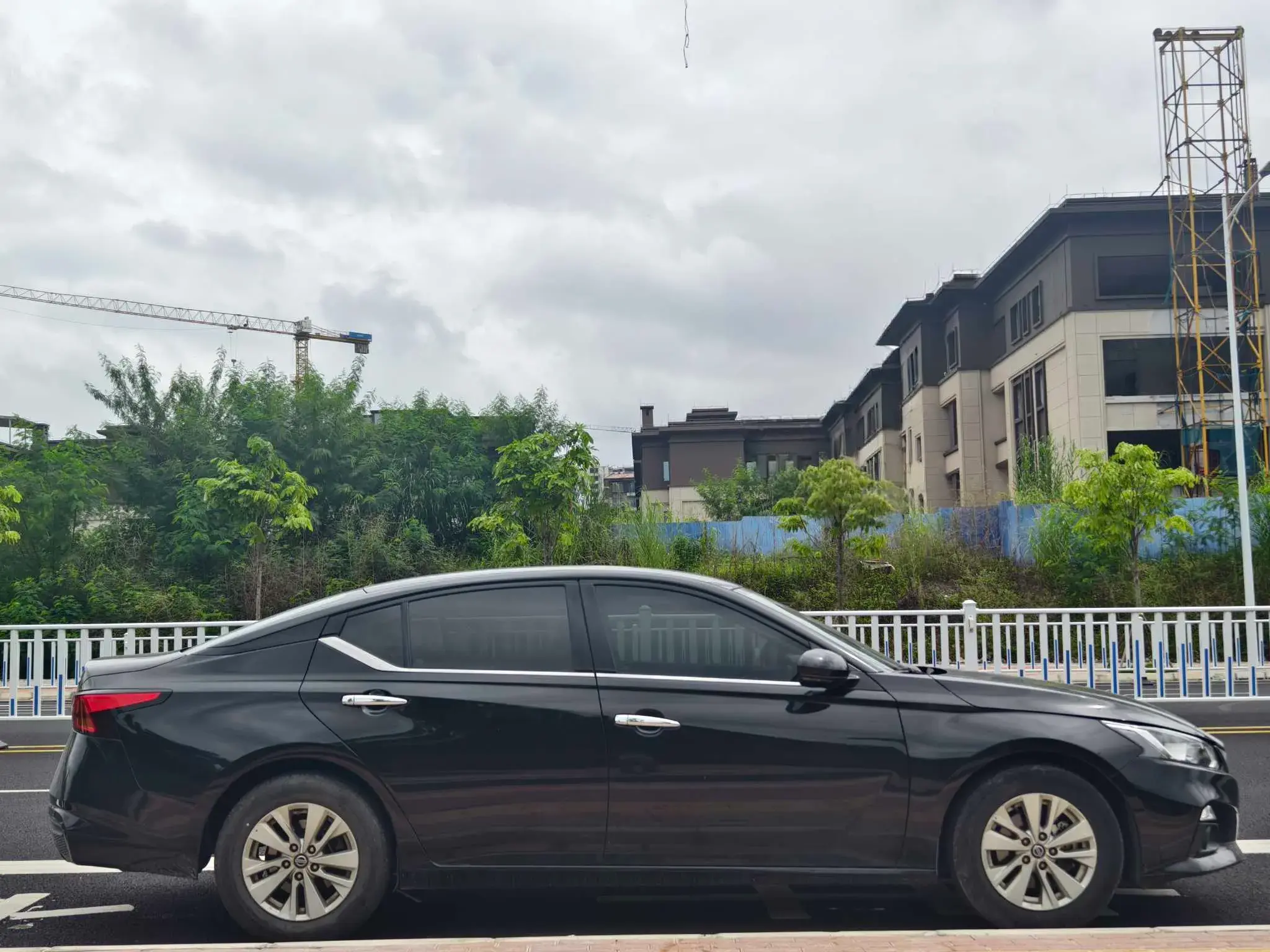 2021 NISSAN TEANA thumbnail 3