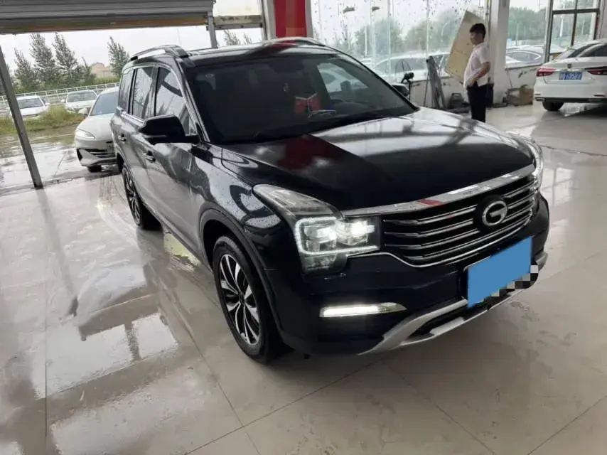 2017 GAC TRUMPCHI thumbnail 2