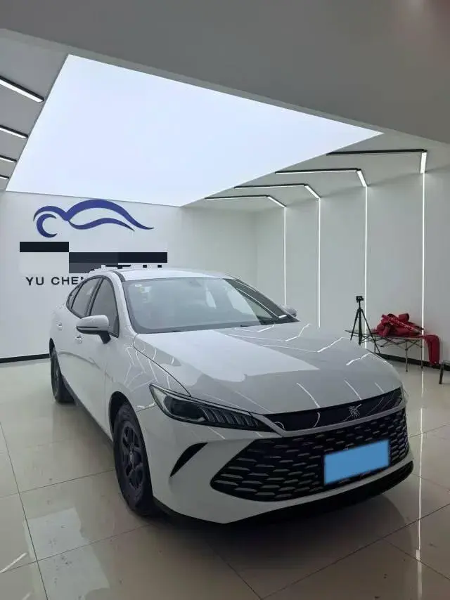 2025 BYD QIN thumbnail 3