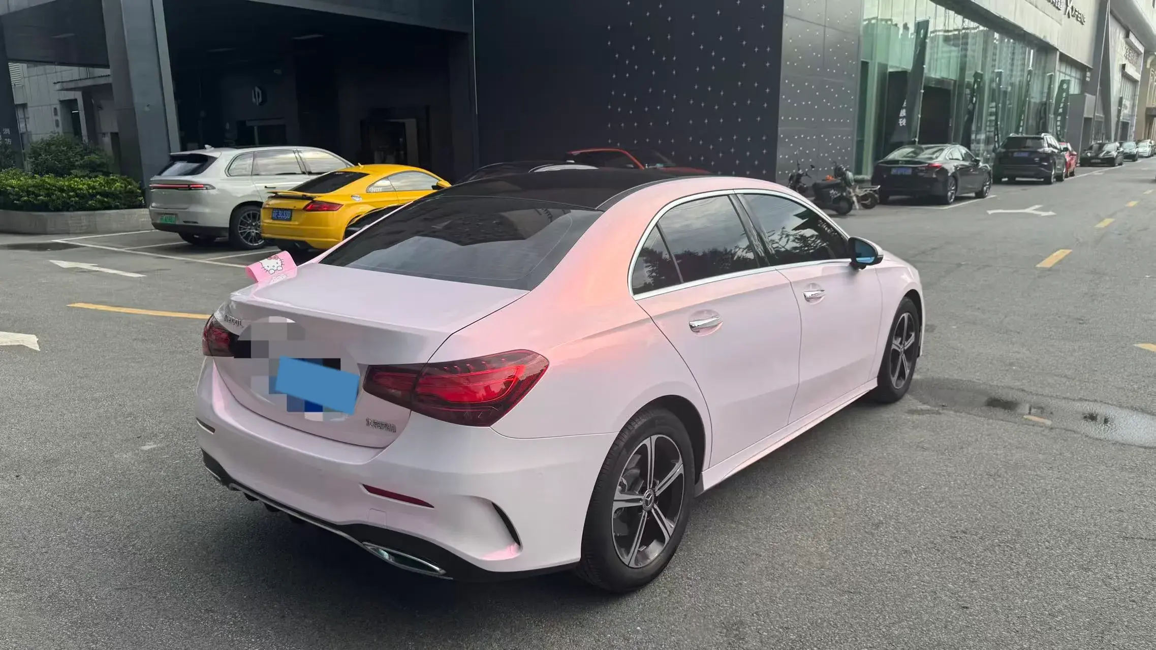 2025 MERCEDES-BENZ A thumbnail 4