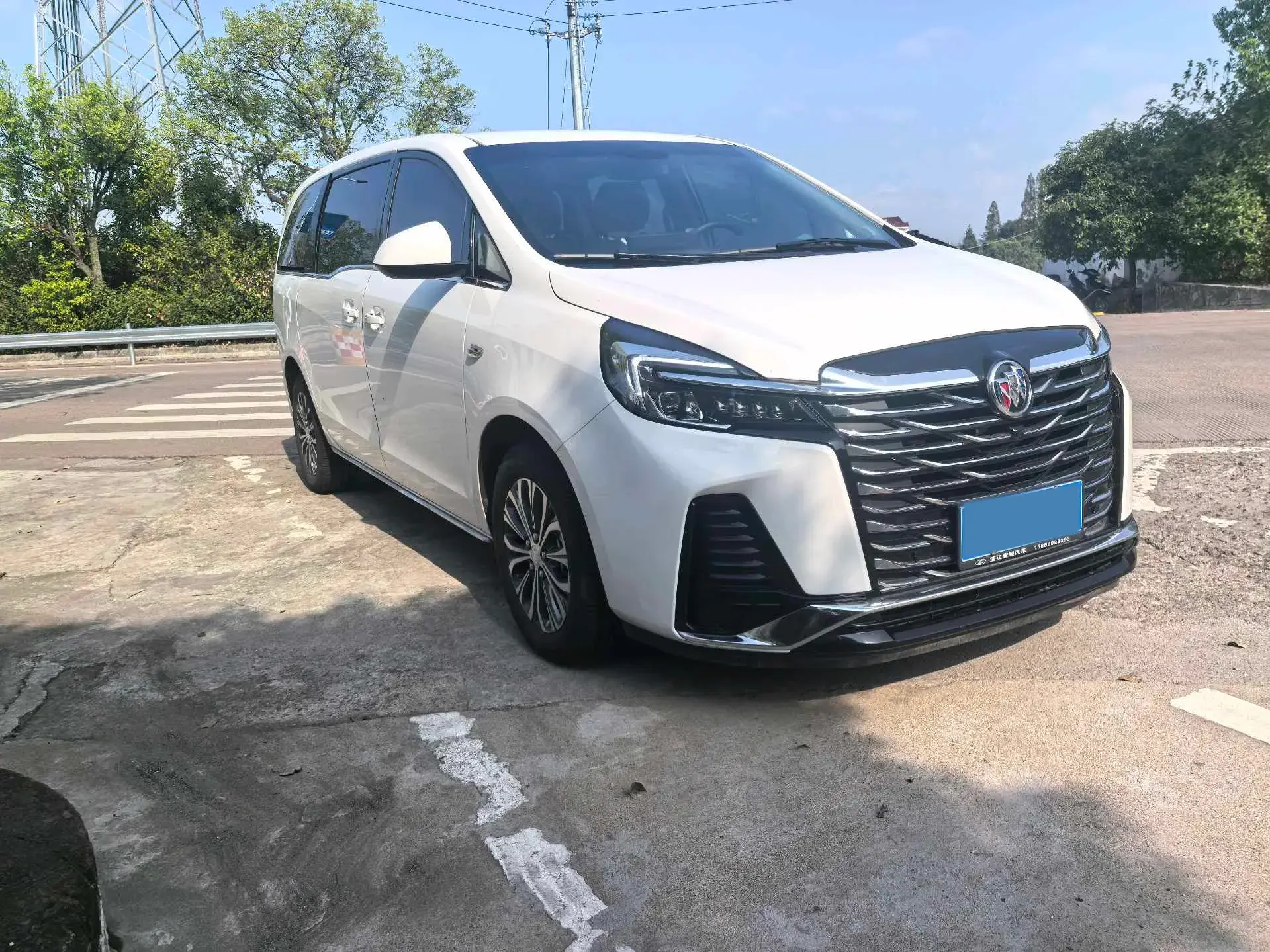 2023 BUICK GL8 thumbnail 2