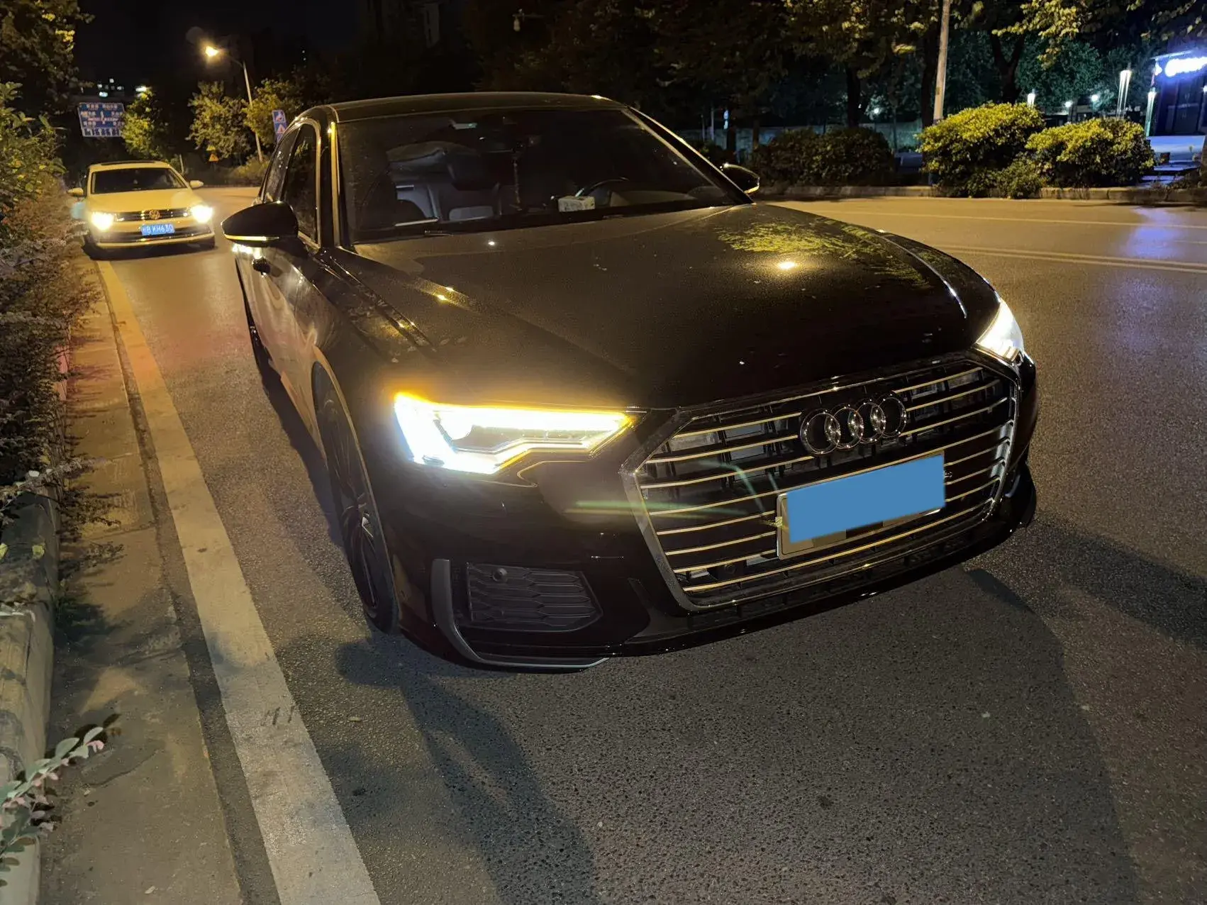 2021 AUDI A6L thumbnail 3