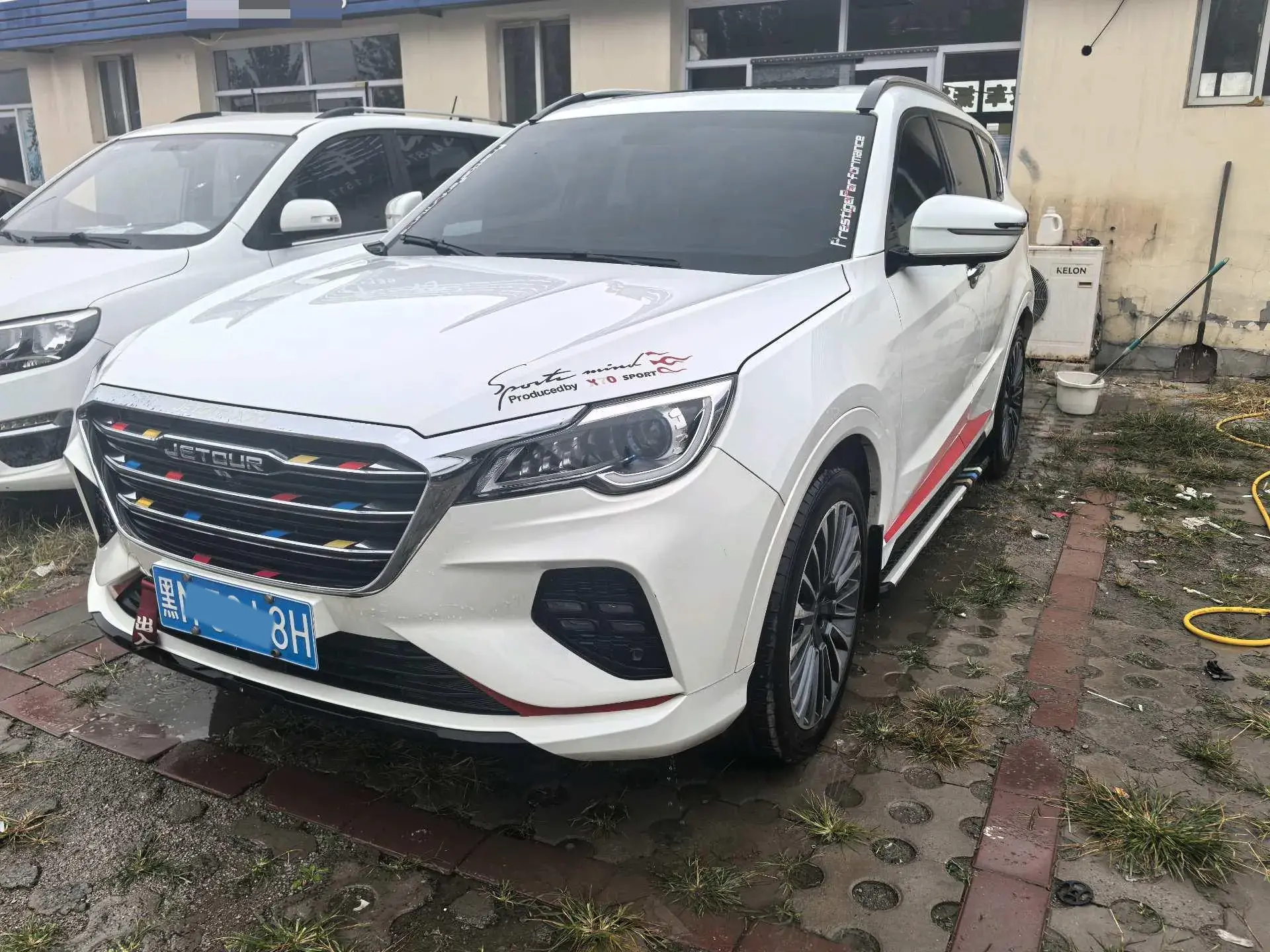 2020 JETOUR X70 view 1