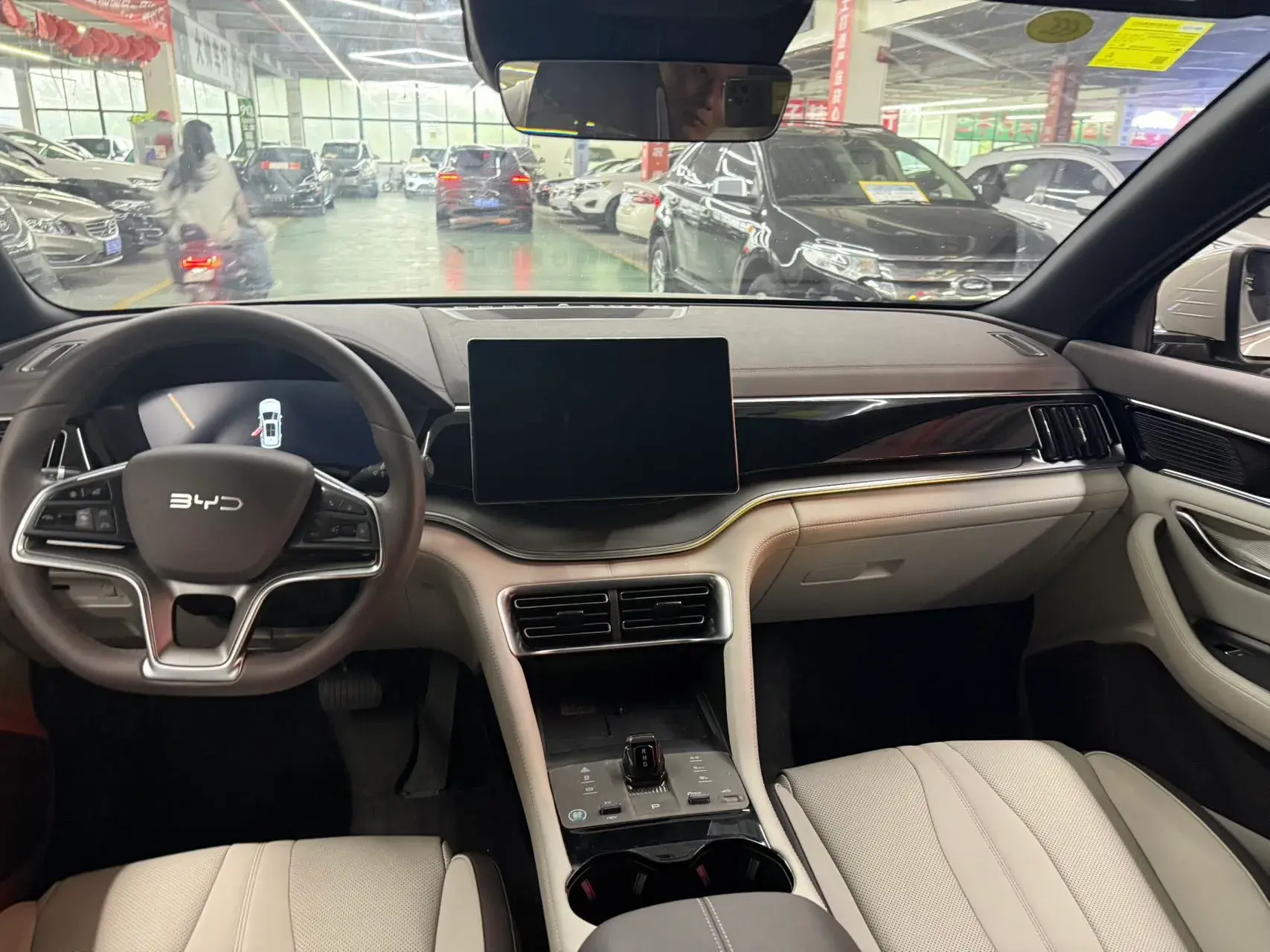 2025 BYD SONG thumbnail 4