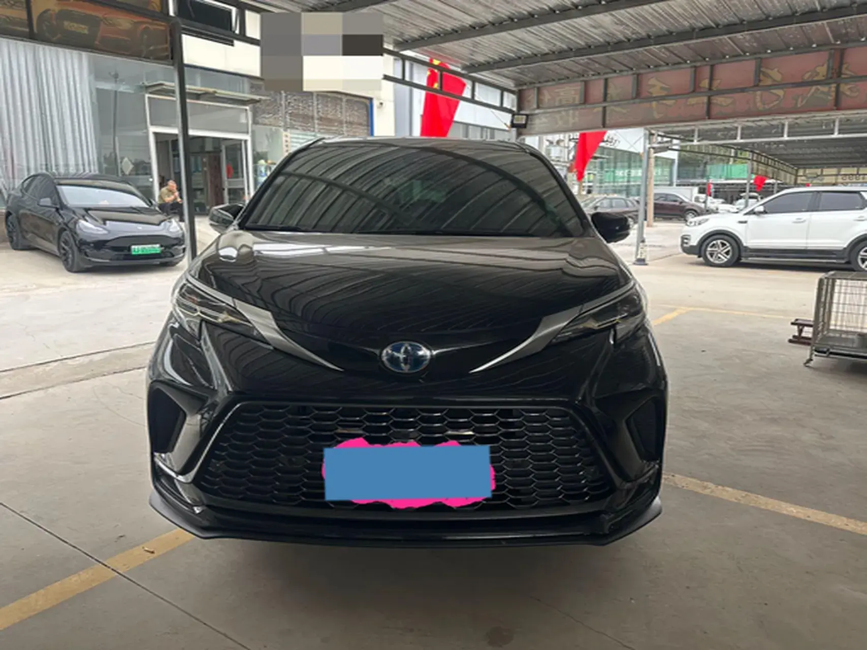 2023 TOYOTA GRANVIA thumbnail 2