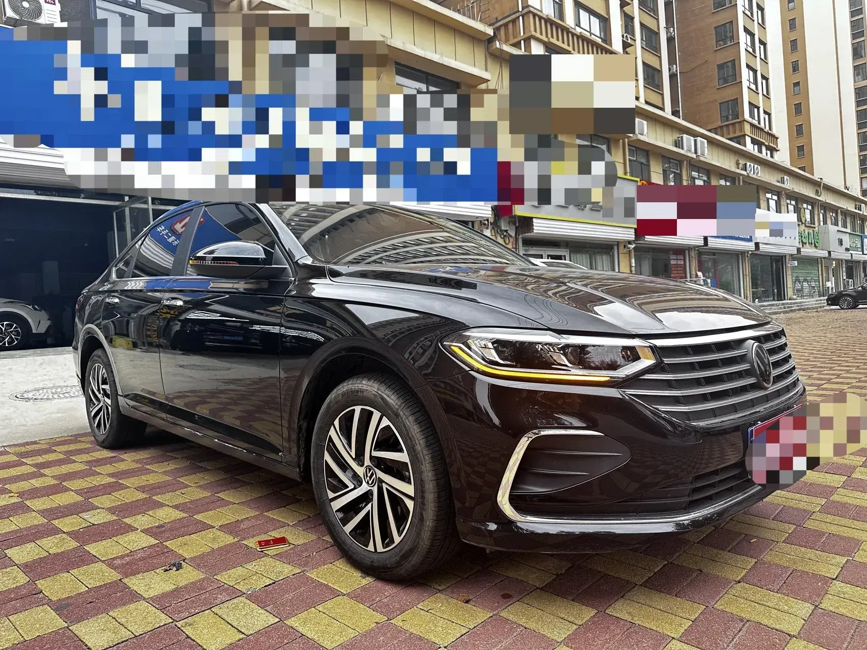 2023 VOLKSWAGEN LAVIDA thumbnail 3