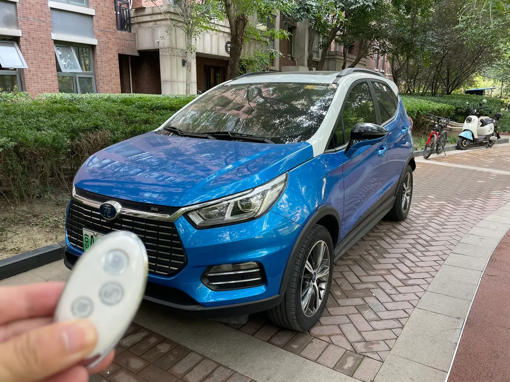 2018 BYD YUAN view 1
